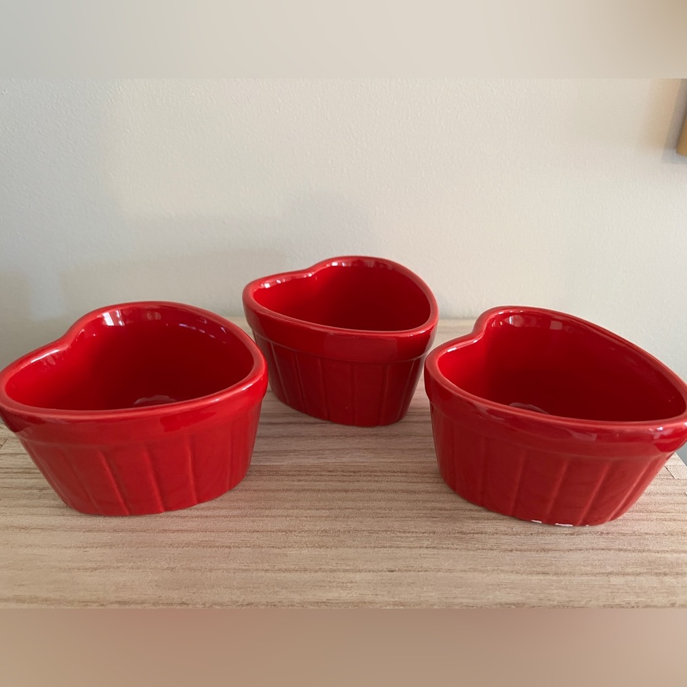 Target Dollar Spot Heart Shaped Ramekins Set of 3 - Never Used!